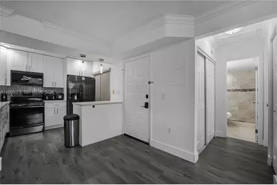 20150 NE 3rd Ct #6, Miami, FL 33179 - Photo 4