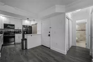 20150 NE 3rd Ct, Miami, FL 33179 - Photo 4