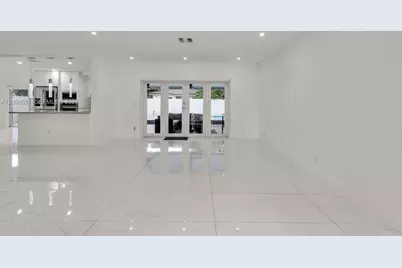 6951 S Miami Lakeway S, Miami Lakes, FL 33014 - Photo 4