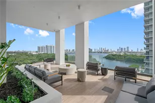 16395 Biscayne Blvd, North Miami Beach, FL 33160 - Photo 18