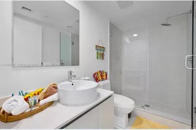 2600 E Hallandale Beach Blvd #T1102, Hallandale Beach, FL 33009 - Photo 32