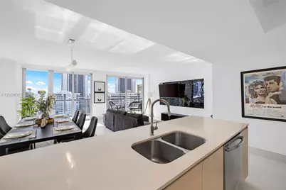 2600 E Hallandale Beach Blvd #T1102, Hallandale Beach, FL 33009 - Photo 8