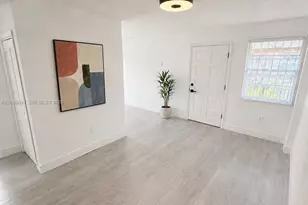 519 NW 10th Ave, Miami, FL 33136 - Photo 8