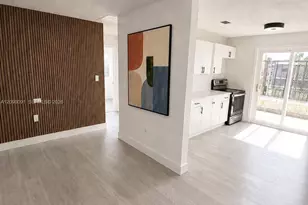 519 NW 10th Ave, Miami, FL 33136 - Photo 1