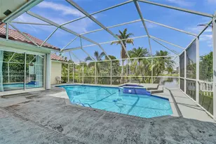 10261 SW 13th St, Pembroke Pines, FL 33025 - Photo 2