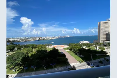 50 Biscayne Blvd #1508, Miami, FL 33132 - Photo 2
