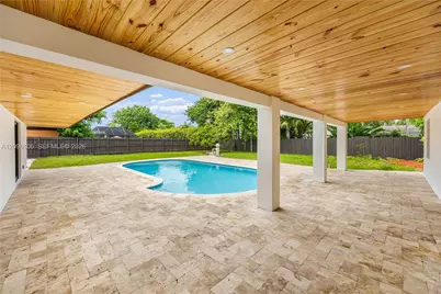 9721 SW 122nd St, Miami, FL 33176 - Photo 40