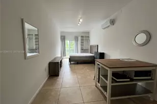 446 SW 3rd St, Miami, FL 33130 - Photo 1