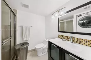 1000 Quayside Terrace, Miami, FL 33138 - Photo 8