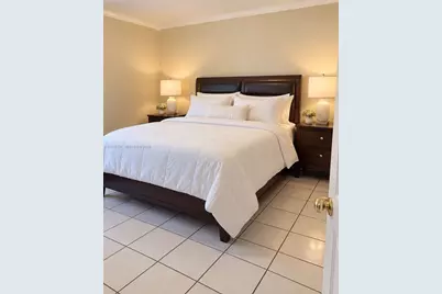 4713 NW 7th St #204-1, Miami, FL 33126 - Photo 12
