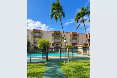 4713 NW 7th St #204-1, Miami, FL 33126 - Photo 20