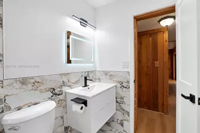 8131 NW 68th Ave, Tamarac, FL 33321 - Photo 24