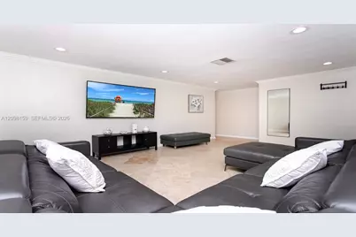 1254 Harrison St, Hollywood, FL 33019 - Photo 12