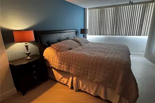 100 Golden Isles Dr, Hallandale Beach, FL 33009 - Photo 24