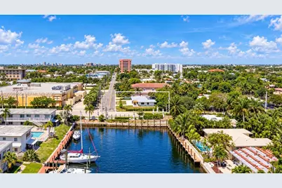 201 NE 26th Ave, Pompano Beach, FL 33062 - Photo 2