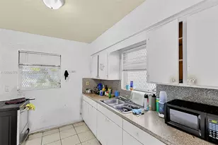 2525 NW 50th St, Miami, FL 33142 - Photo 6