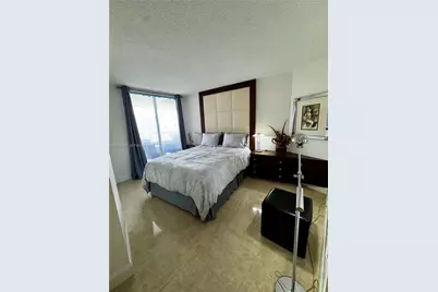 100 Golden Isles Dr #1405, Hallandale Beach, FL 33009 - Photo 14