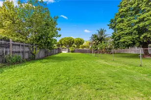 2450 SW 90th Ave, Miami, FL 33165 - Photo 50