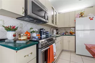 2450 SW 90th Ave, Miami, FL 33165 - Photo 42