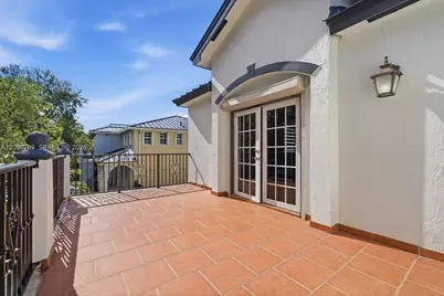 16310 NW 84th Ct, Miami Lakes, FL 33016 - Photo 24