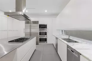 1828 Espanola Dr, Miami, FL 33133 - Photo 18