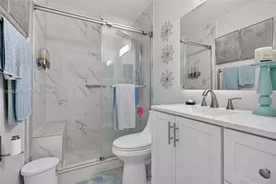 10747 NW 37th Pl, Sunrise, FL 33351 - Photo 32