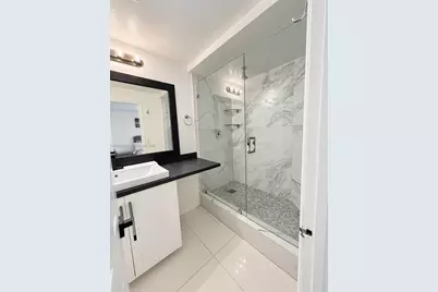 232 Wimbledon Lake Dr #232, Plantation, FL 33324 - Photo 22