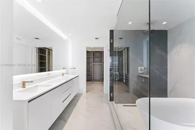 700 NE 24th St #5401B, Miami, FL 33137 - Photo 20