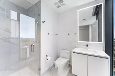700 NE 24th St #5401B, Miami, FL 33137 - Photo 14