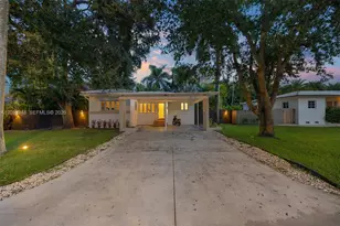 830 NE 72nd St, Miami, FL 33138 - Photo 1