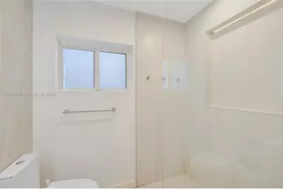 830 NE 72nd St, Miami, FL 33138 - Photo 14