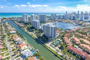 3610 Yacht Club Dr, Aventura, FL 33180 - Photo 4
