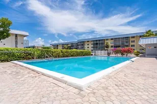 3750 NE 170th St, North Miami Beach, FL 33160 - Photo 20