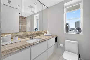 20165 NE 39th Pl, Aventura, FL 33180 - Photo 54