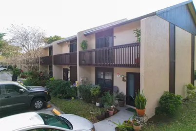 898 NW 47th St, Deerfield Beach, FL 33064 - Photo 26