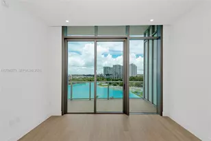 2411 Laguna Cir, North Miami, FL 33181 - Photo 1