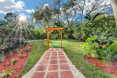 14330 SW 20th St, Davie, FL 33325 - Photo 68
