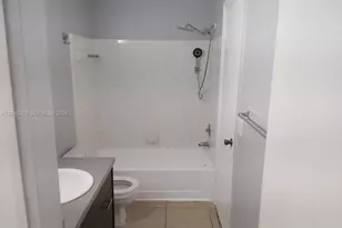 3400 N Pinewalk Dr N, Margate, FL 33063 - Photo 4