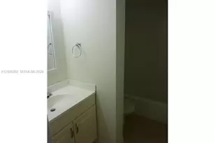 9417 SW 76th St, Miami, FL 33173 - Photo 6