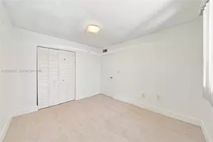 1800 SW 25th St, Miami, FL 33133 - Photo 14