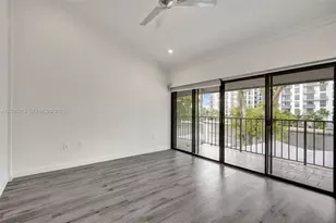 1000 NW N River Dr, Miami, FL 33136 - Photo 28
