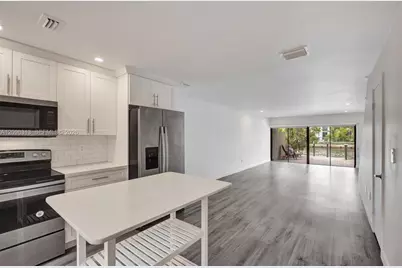 1000 NW N River Dr #6, Miami, FL 33136 - Photo 10