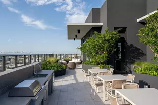23 NE 17th Ter, Miami, FL 33132 - Photo 10