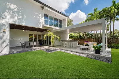 5960 SW 79th St, South Miami, FL 33143 - Photo 22
