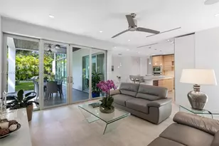 5960 SW 79th St, South Miami, FL 33143 - Photo 16