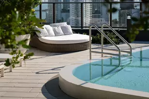23 NE 17th Ter, Miami, FL 33132 - Photo 8