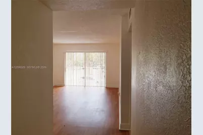 5241 Geneva Way #201, Doral, FL 33166 - Photo 4