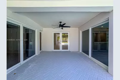 20405 NE 22nd Pl #20405, Miami, FL 33180 - Photo 22