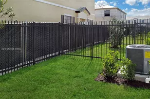 5850 Clydesdale Ct, Davie, FL 33314 - Photo 8