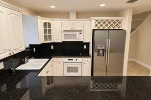 3280 Gifford Ln, Miami, FL 33133 - Photo 6